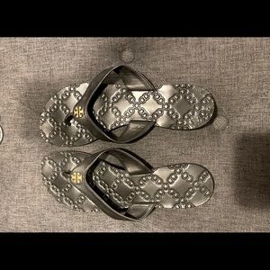 Tory Burch leather flip flops size8